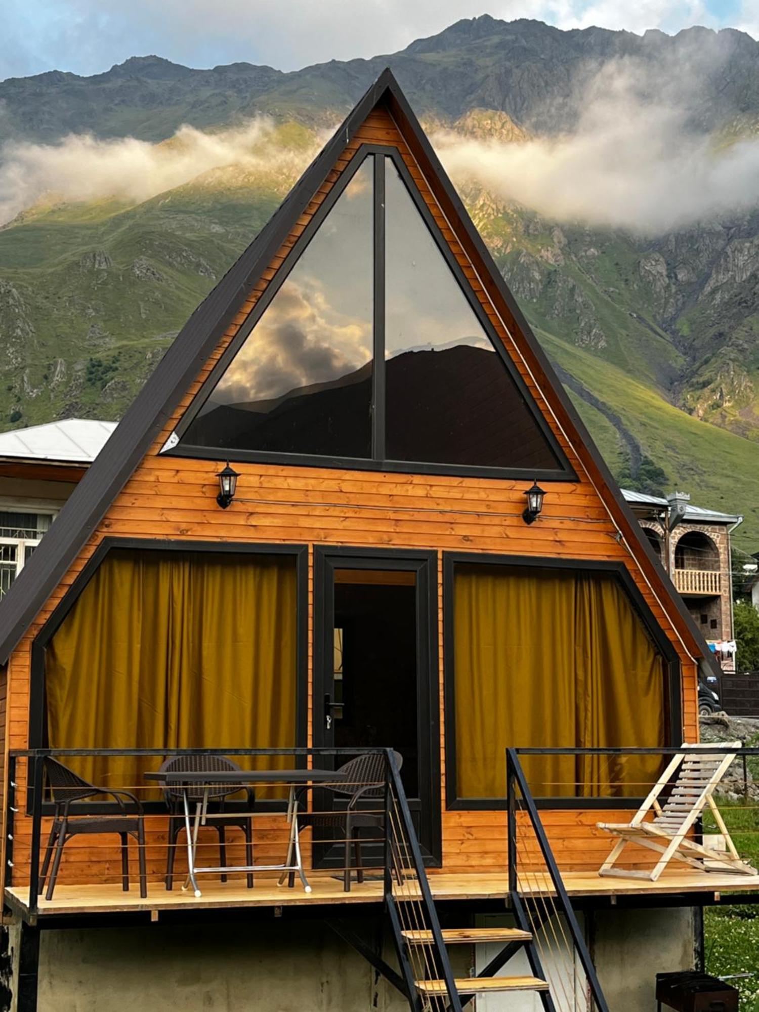 Ska Cottage Kazbegi Εξωτερικό φωτογραφία